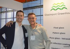 Jorn Hebels en Lucien Knetemann (Glasimport Greenhouses) leverden afgelopen jaar o.a. glas bij de bouw van nieuwe demokassen voor de WUR in Wageningen. Binnenkort hierover een artikel.